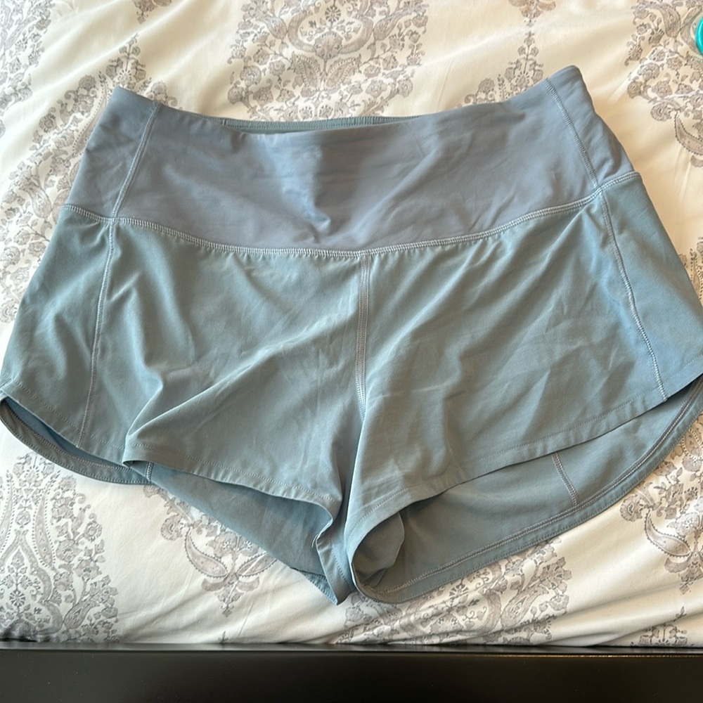 Lululemon speed up short high rise size 8
